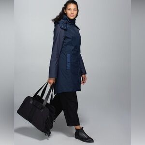 Lululemon Athletica Navy Blue Polar Parka Size 6